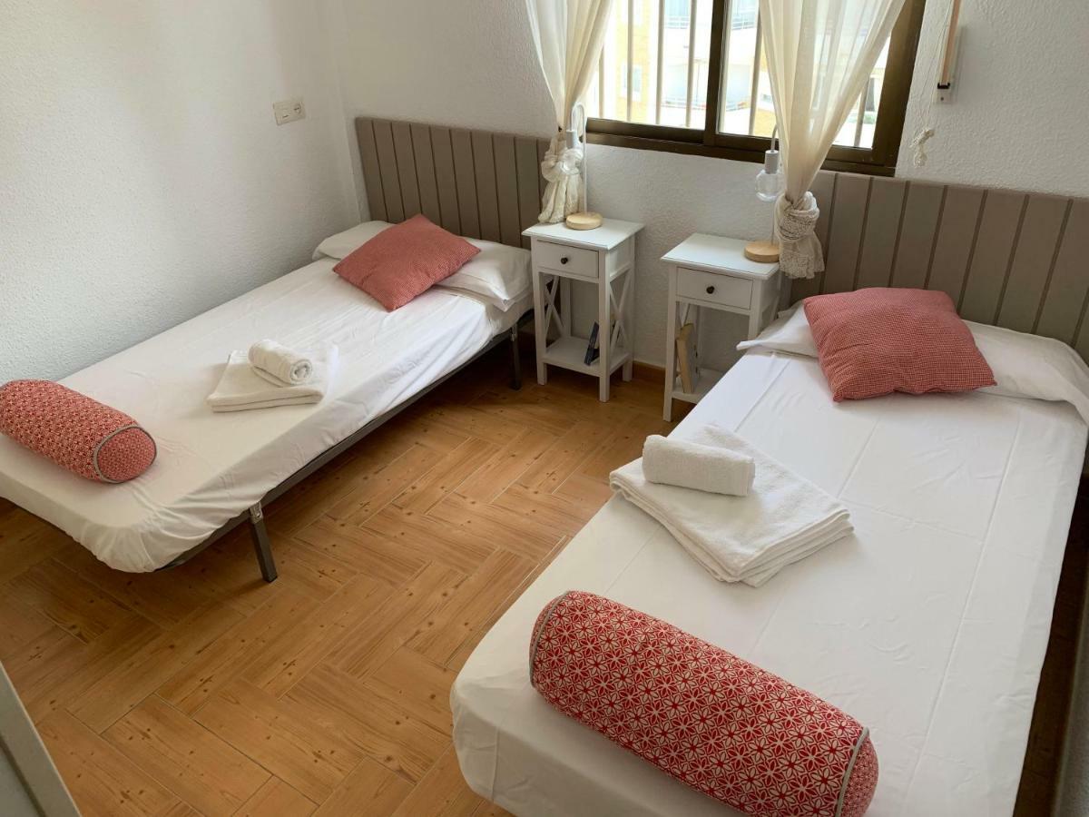 Apartamento Primera Linea Brisa De Mar By Gms Apartamentos ฟูเอนฮิโรลา ภายนอก รูปภาพ